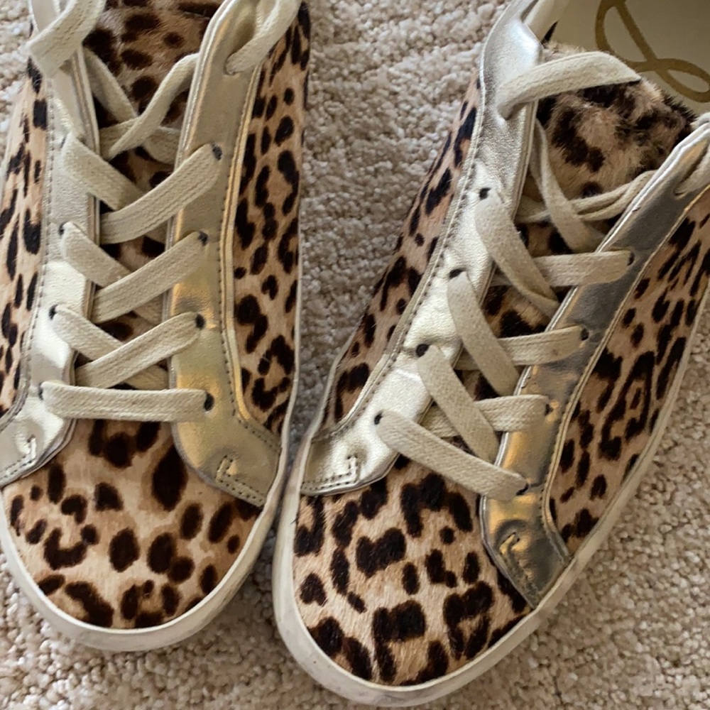 Sam Edelman | Britton 2 Lace Up Leopard Sneakers - Picture 3 of 8